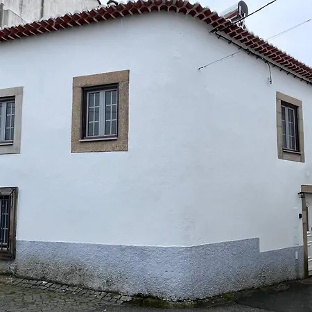 Perquilhas House Freixial do Campo