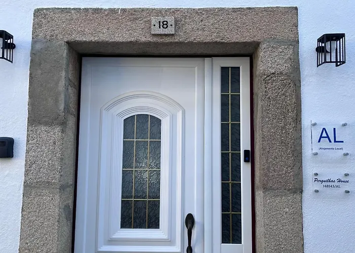 Perquilhas House بيت للعطل