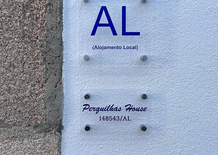 Perquilhas House Freixial do Campo