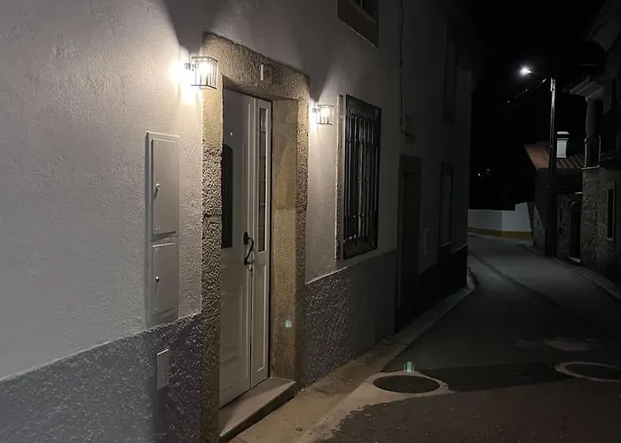 Perquilhas House * Freixial do Campo